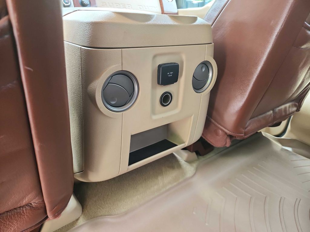 2014 Ford F-250 Image 30