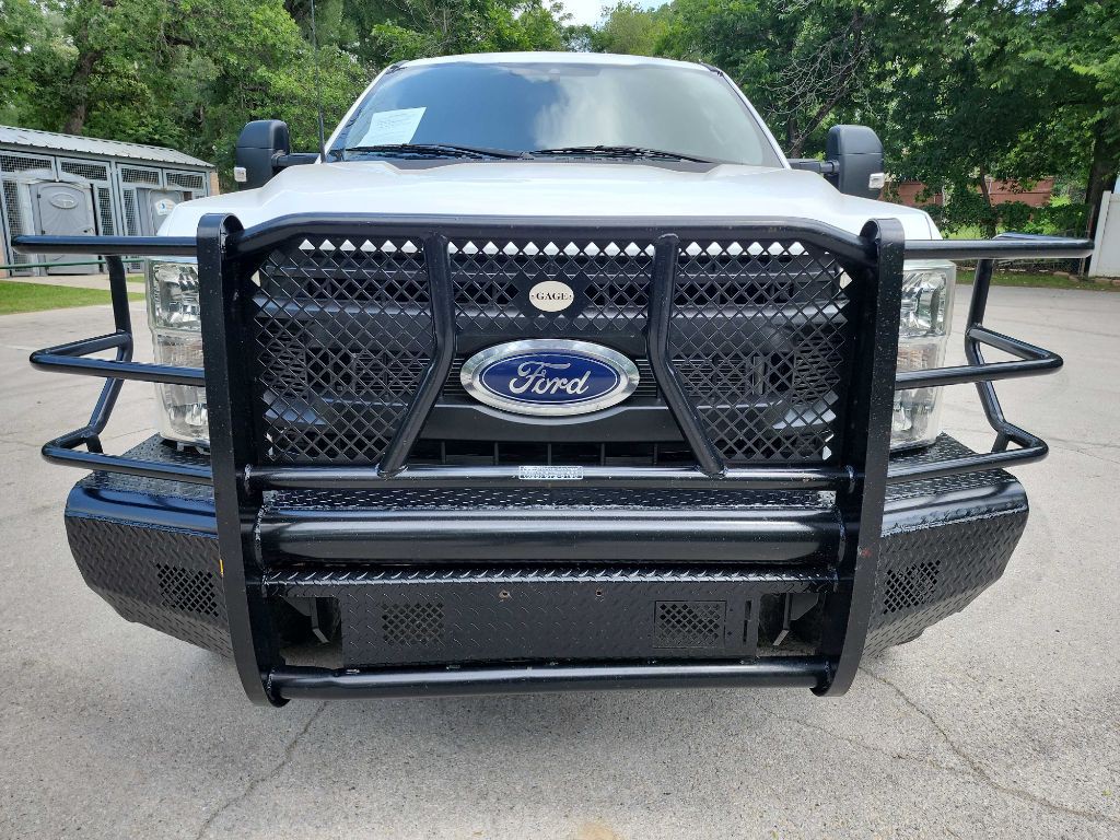 2022 Ford F-350 Image 2