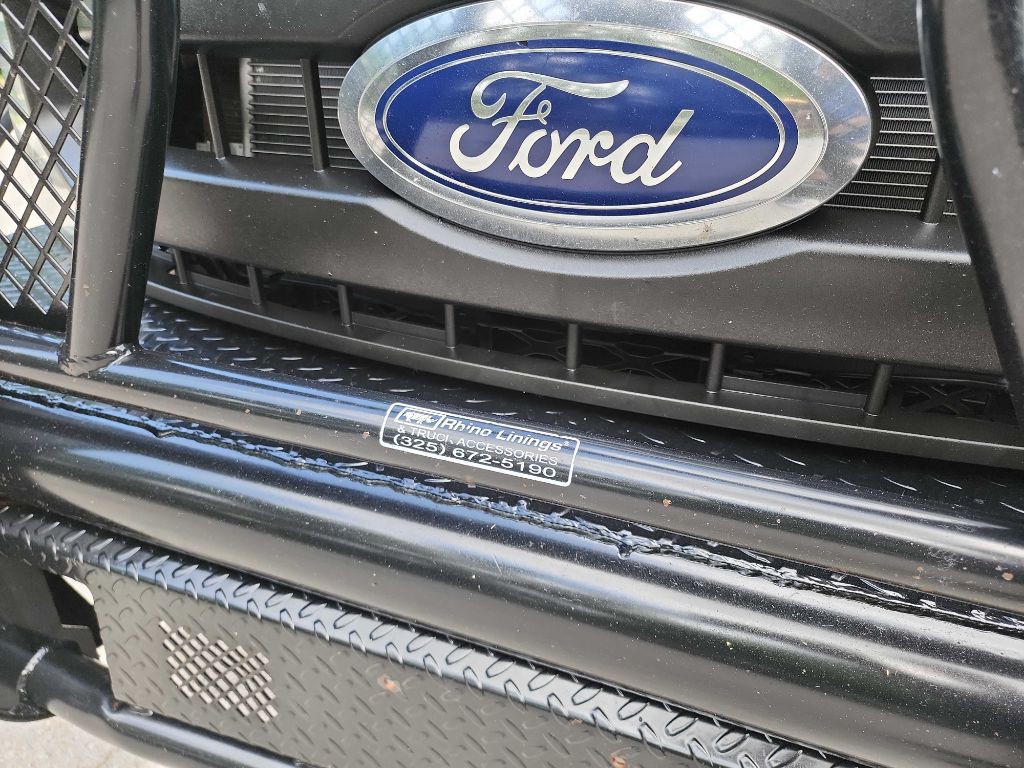 2022 Ford F-350 Image 3