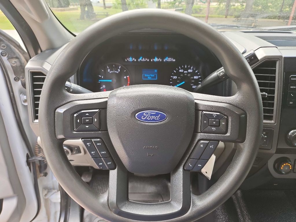 2022 Ford F-350 Image 17