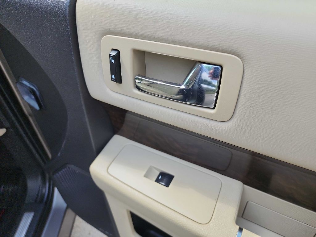 2014 Ford Flex Image 36