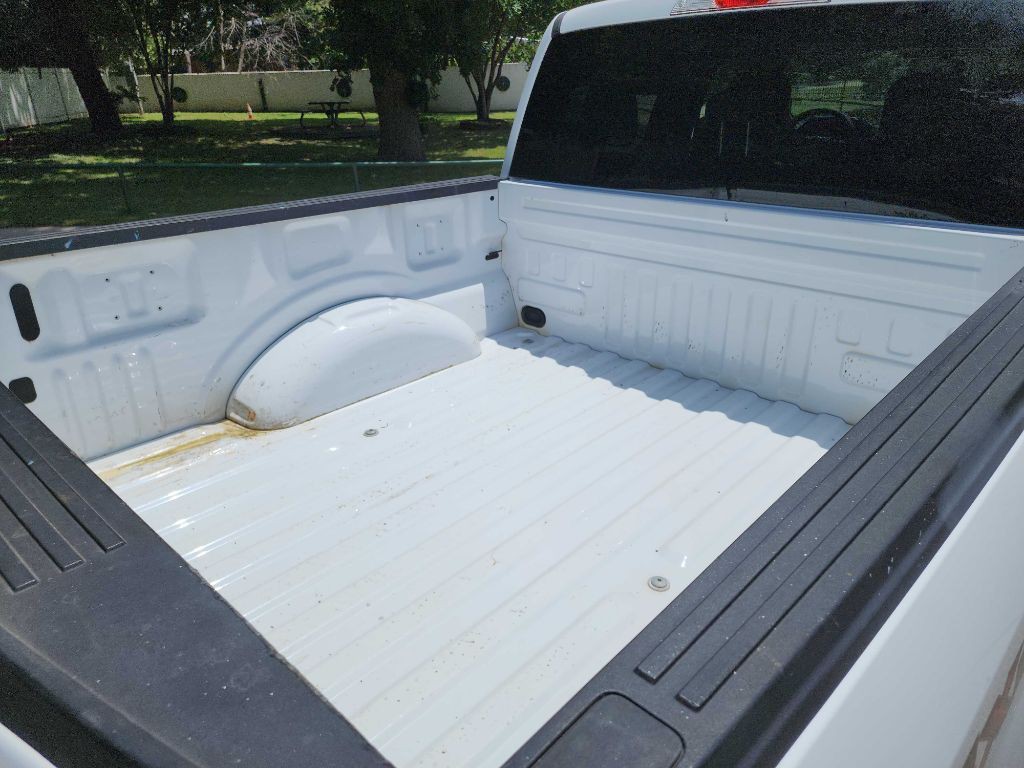 2017 Ford F-150 Image 8