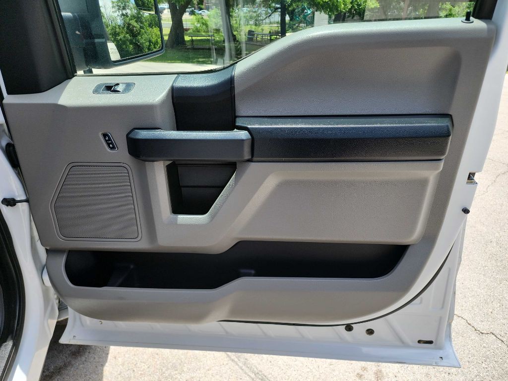 2017 Ford F-150 Image 33