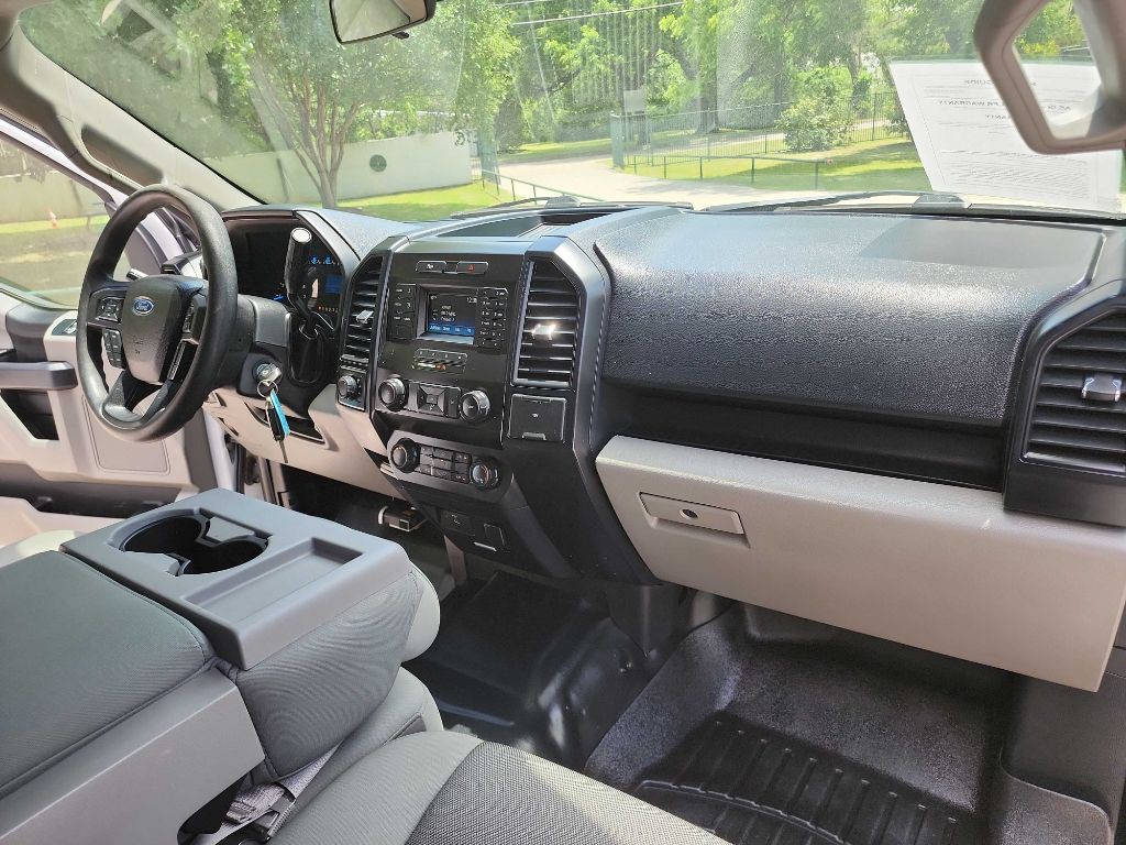 2017 Ford F-150 Image 36