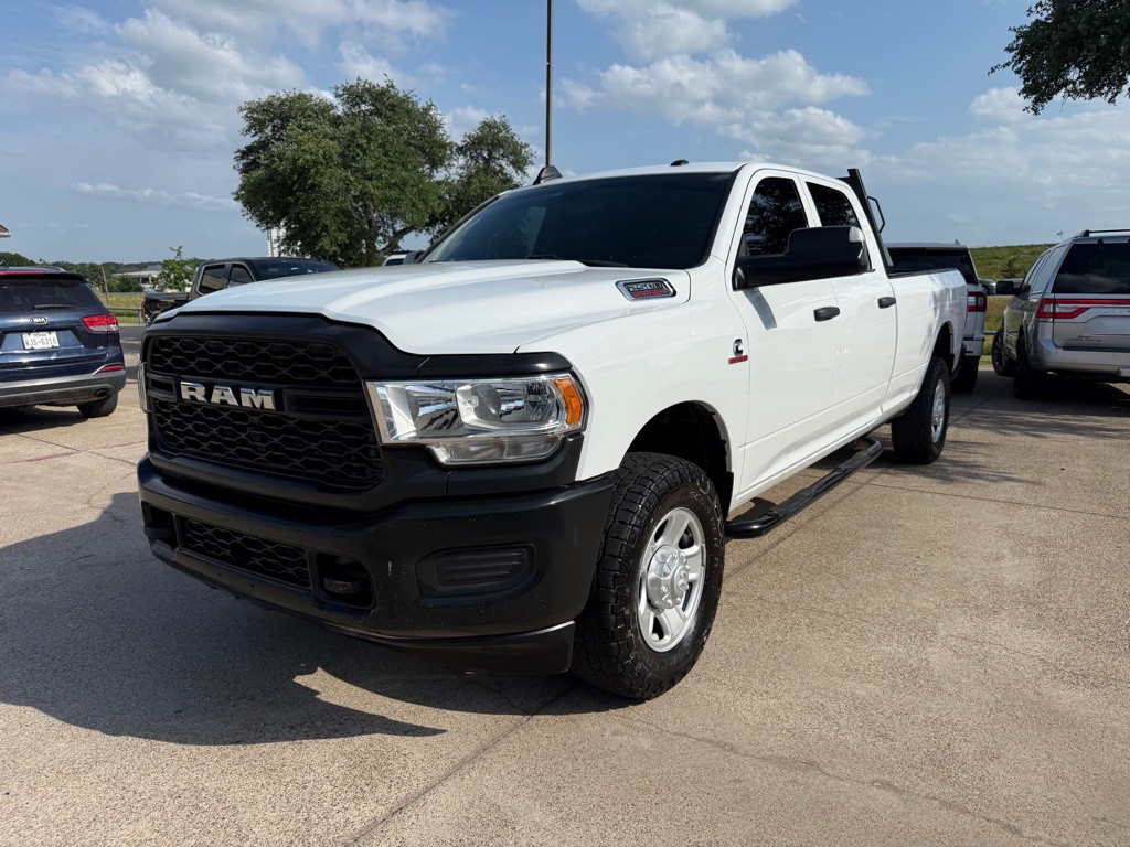 2022 RAM 2500 Image 3