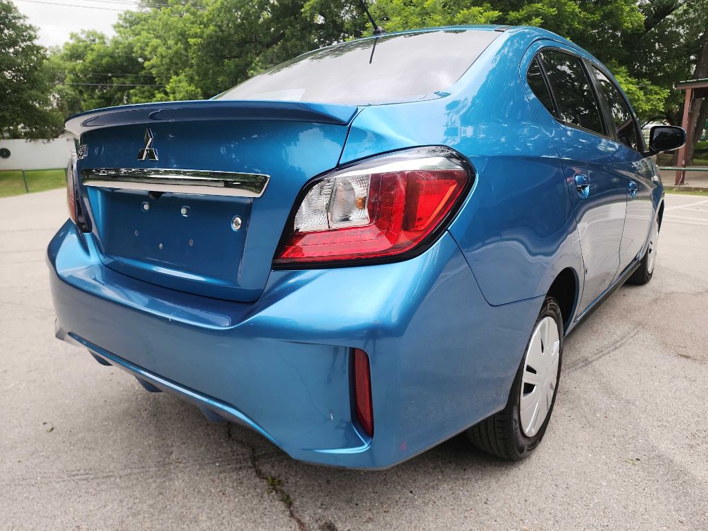 2023 Mitsubishi Mirage Image 9