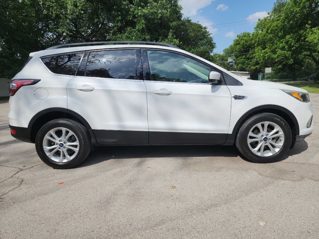 2018 Ford Escape Image 11