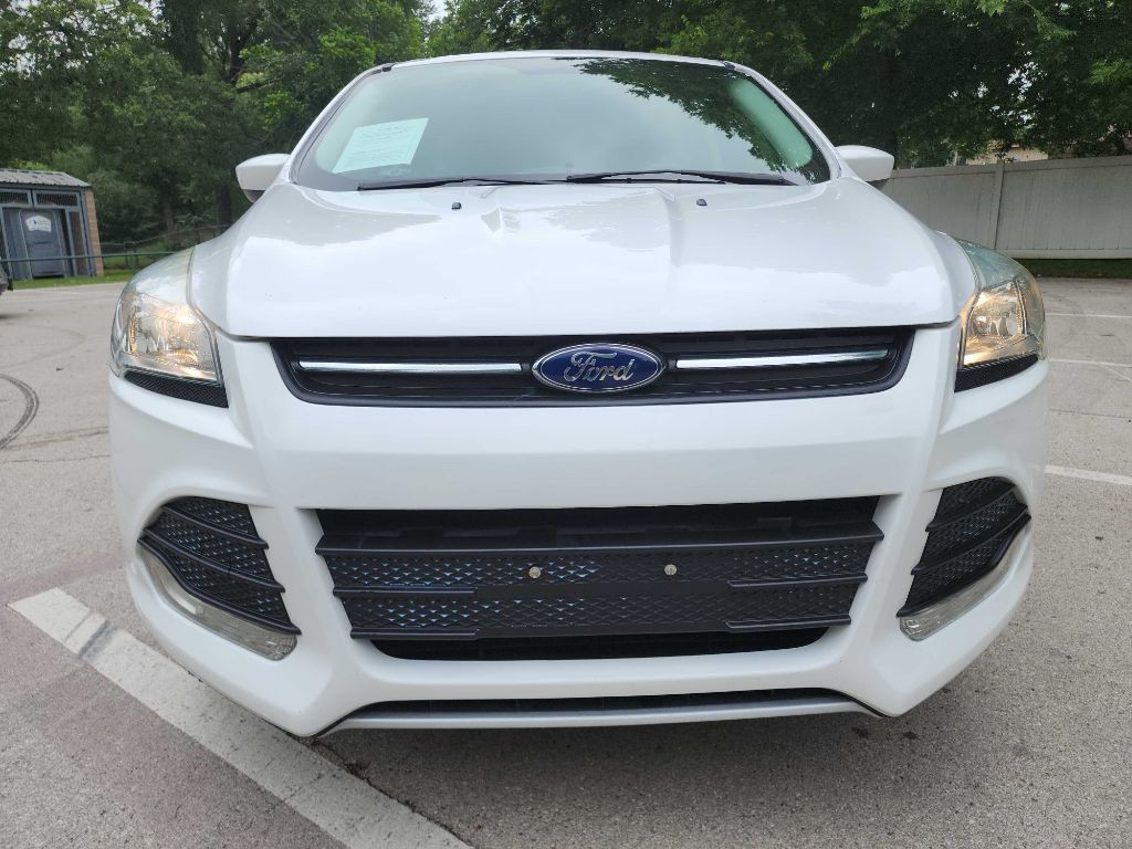 2016 Ford Escape Image 2