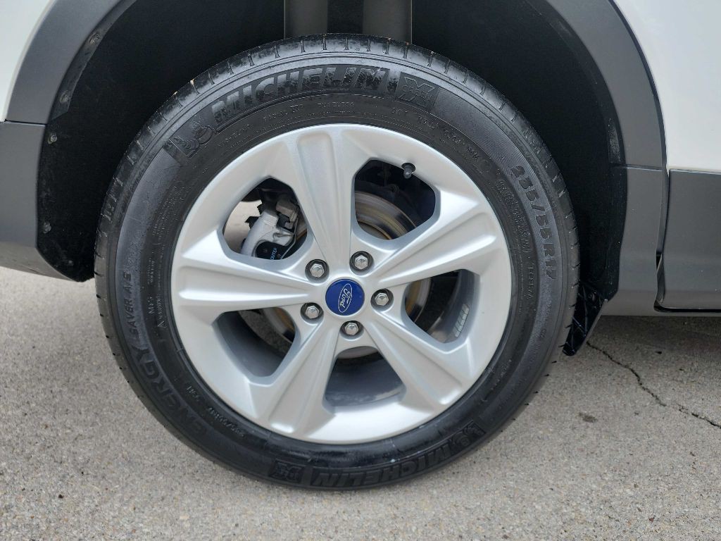 2016 Ford Escape Image 11