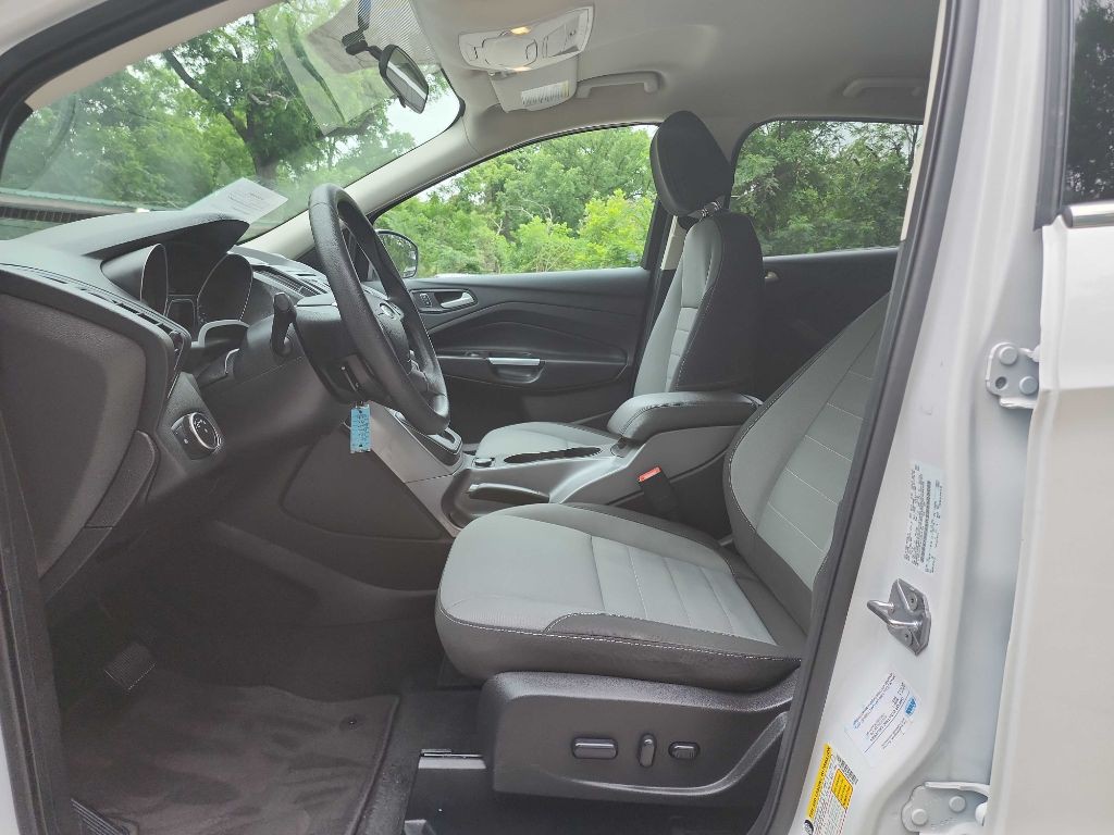 2016 Ford Escape Image 14