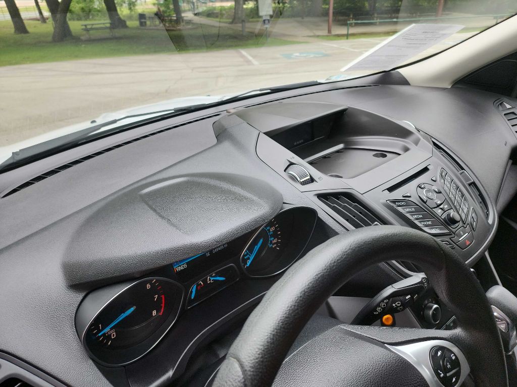 2016 Ford Escape Image 18