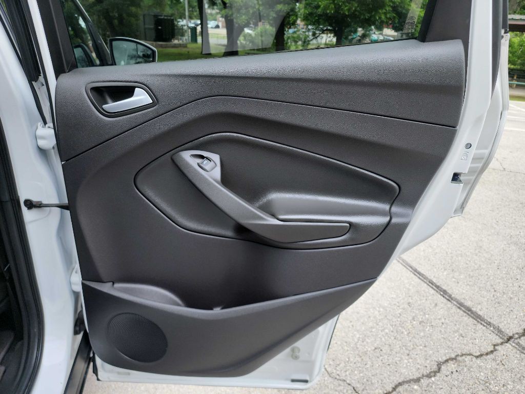 2016 Ford Escape Image 29