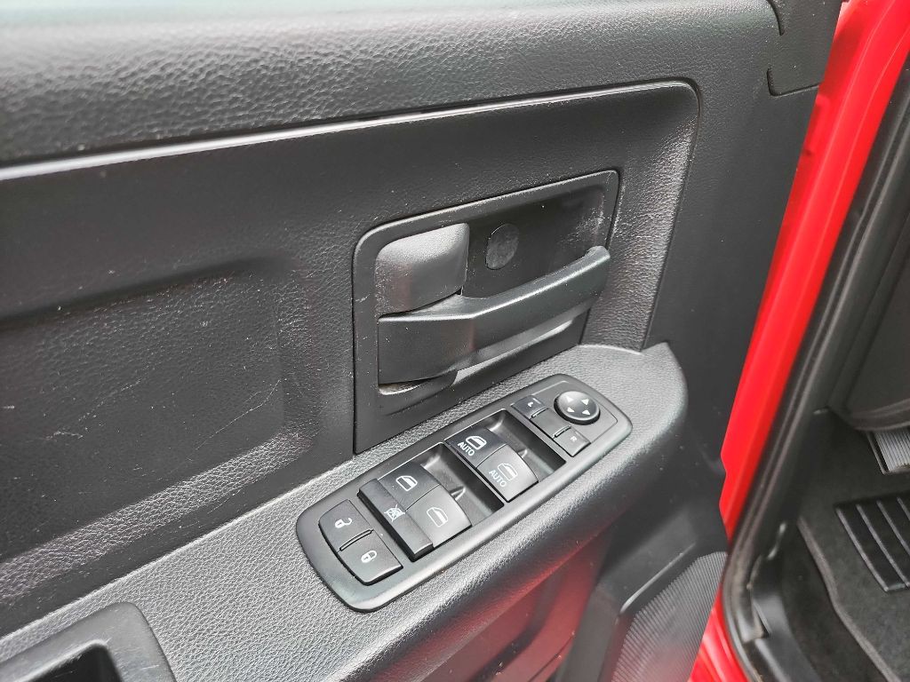 2014 RAM 2500 Image 13