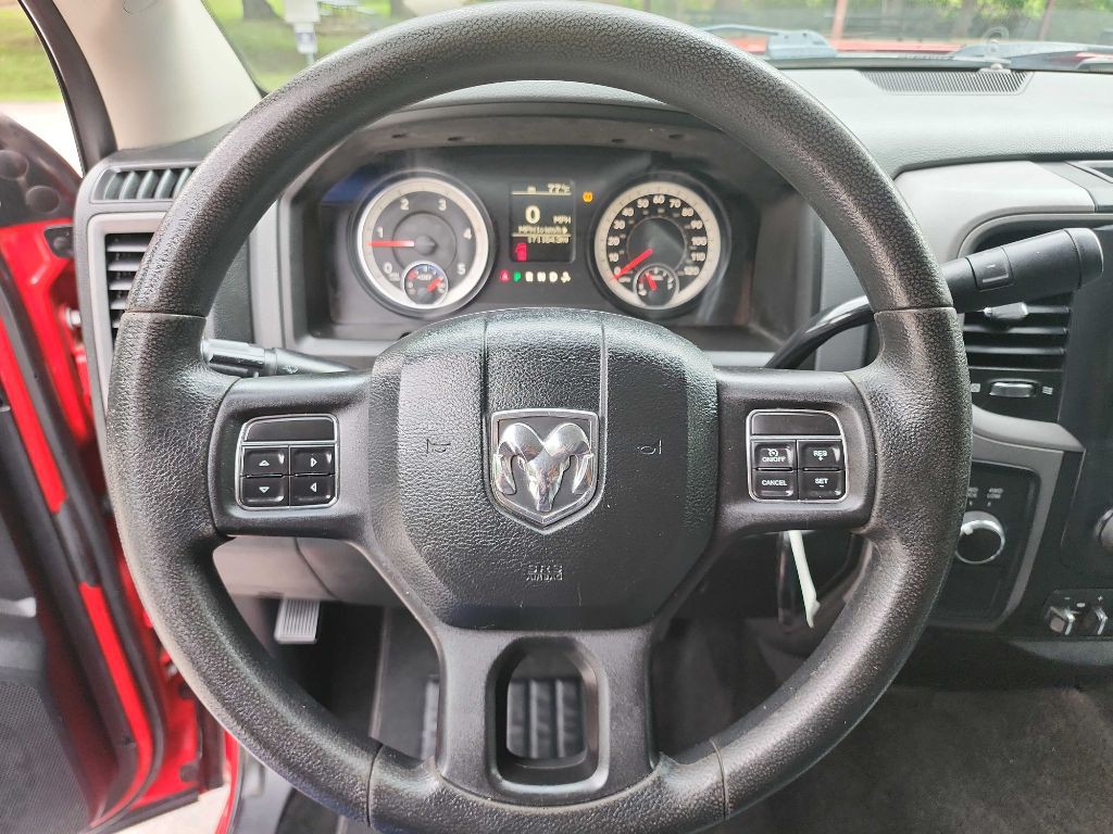 2014 RAM 2500 Image 17