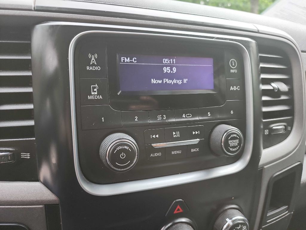 2014 RAM 2500 Image 21