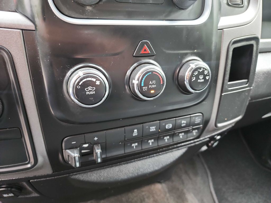 2014 RAM 2500 Image 23