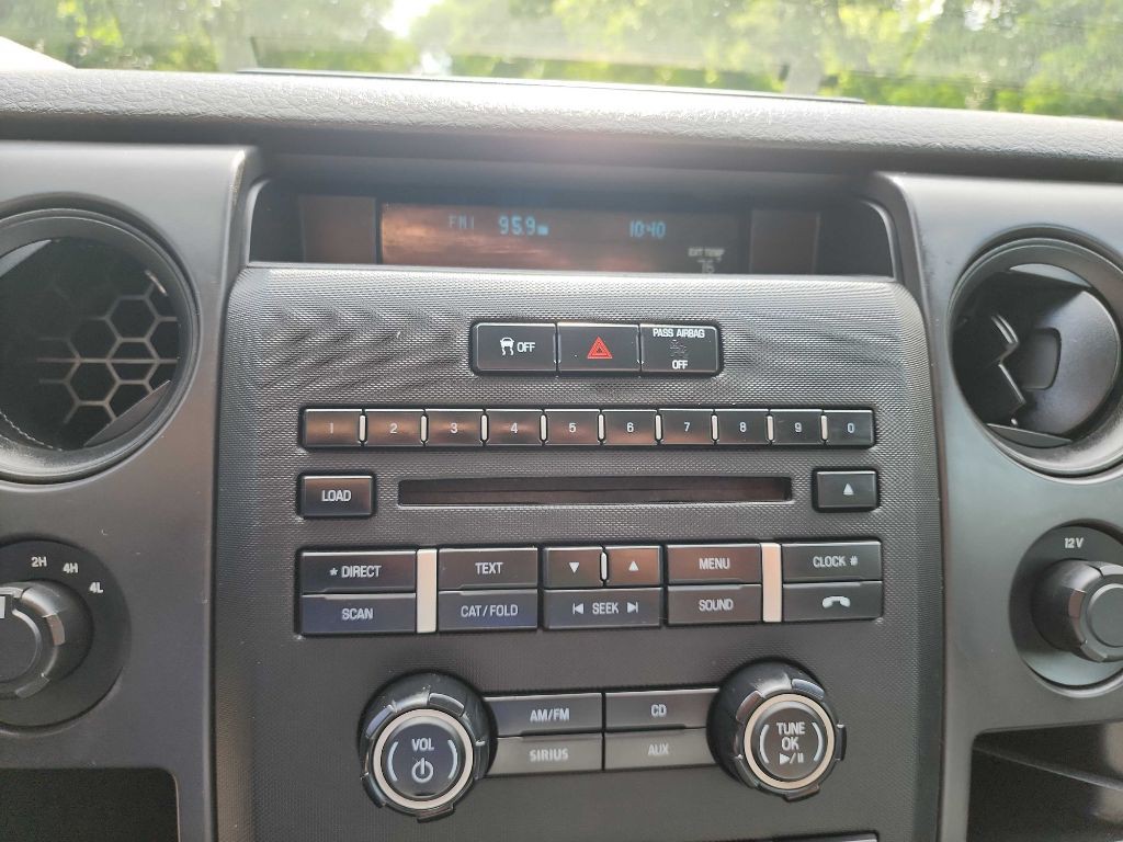 2013 Ford F-150 Image 21