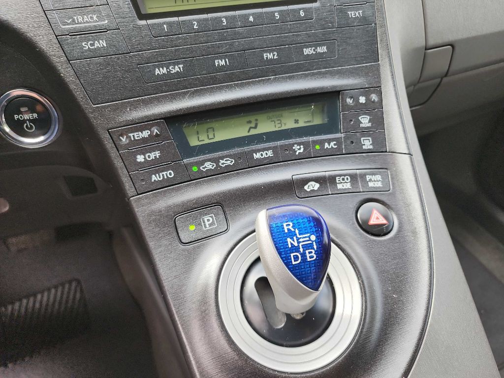 2010 Toyota Prius Image 17