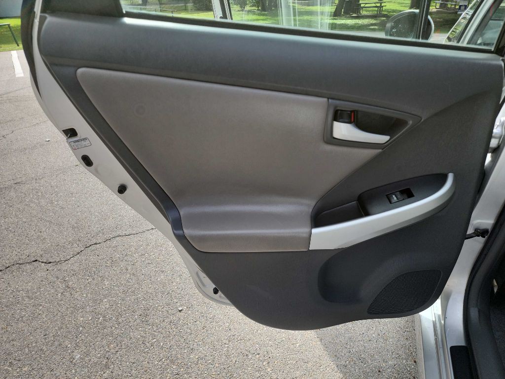 2010 Toyota Prius Image 20