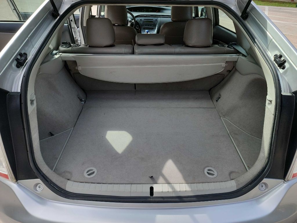2010 Toyota Prius Image 22