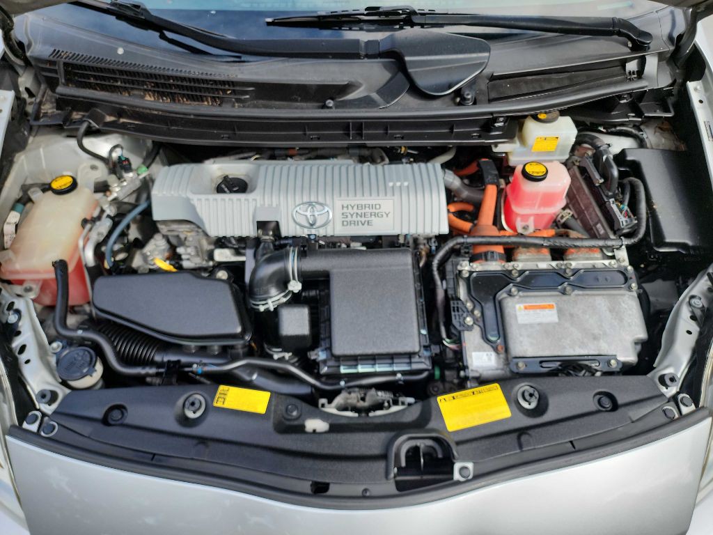 2010 Toyota Prius Image 30
