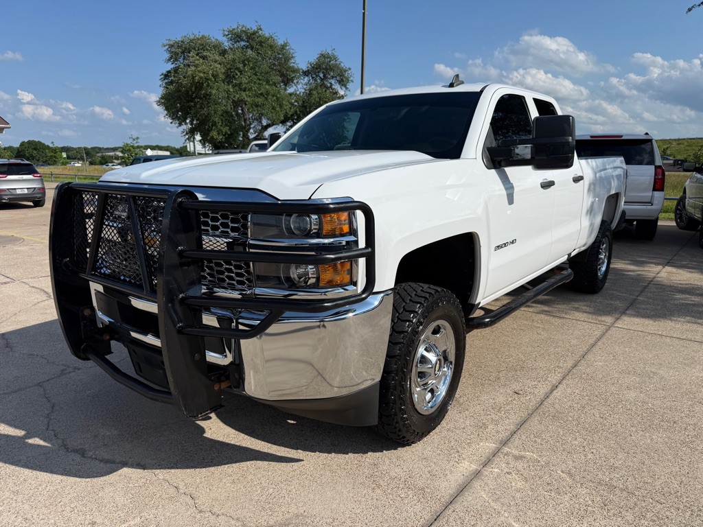 2019 Chevrolet Silverado 1500 Image 3