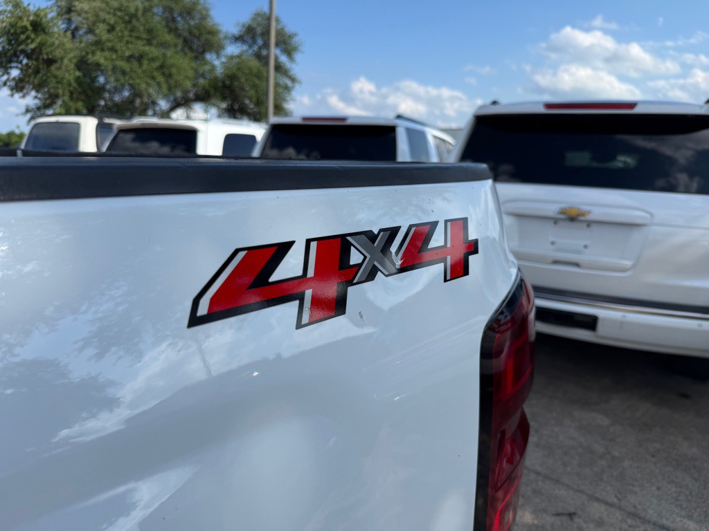 2019 Chevrolet Silverado 1500 Image 11
