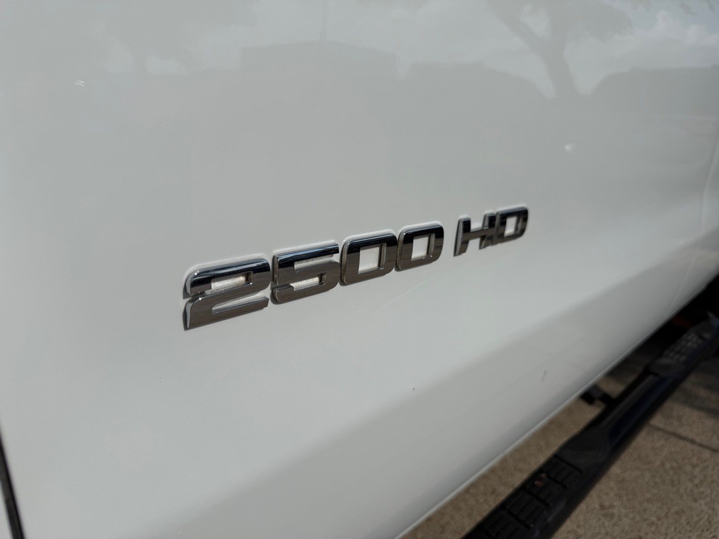 2019 Chevrolet Silverado 1500 Image 12