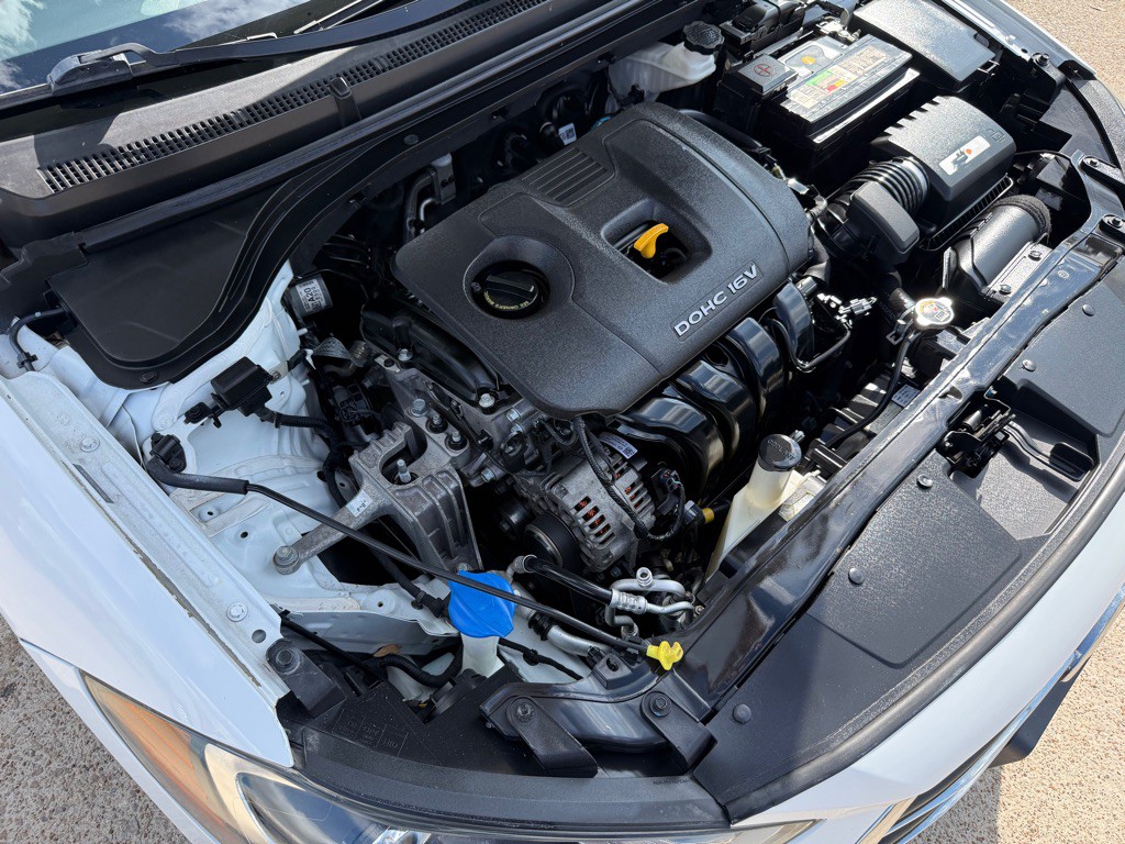 2018 Hyundai Elantra Image 35