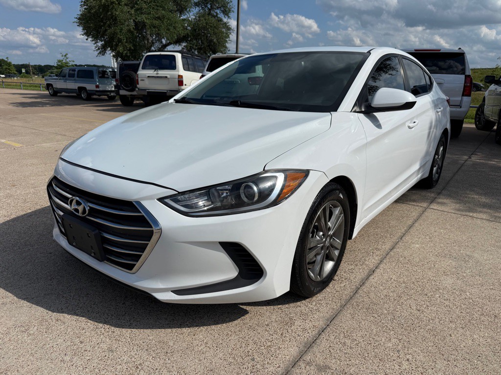 2018 Hyundai Elantra Image 40