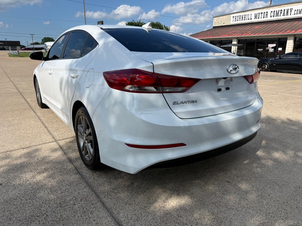 2018 Hyundai Elantra Image 42