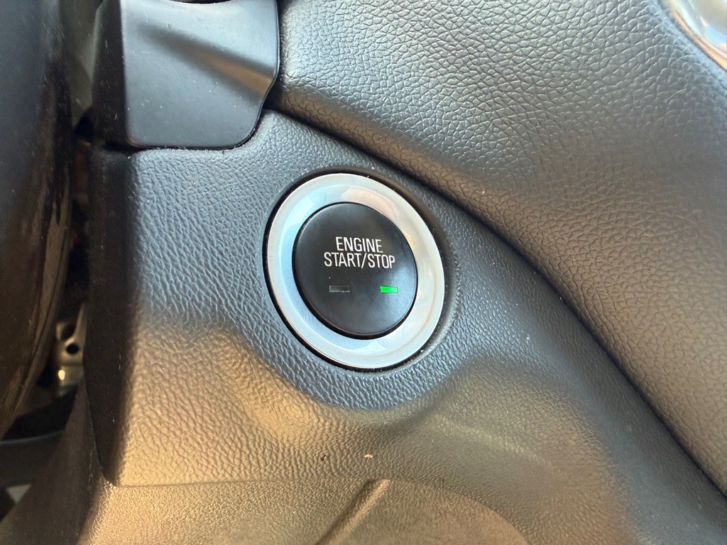 2019 Chevrolet Equinox Image 17