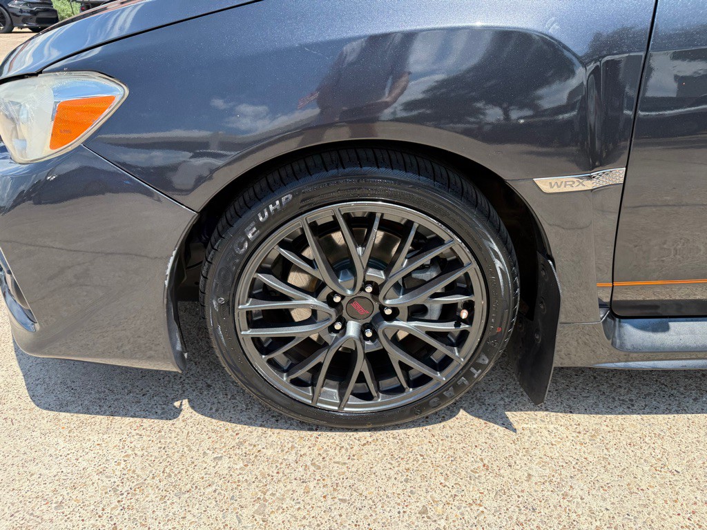 2015 Subaru WRX Image 11