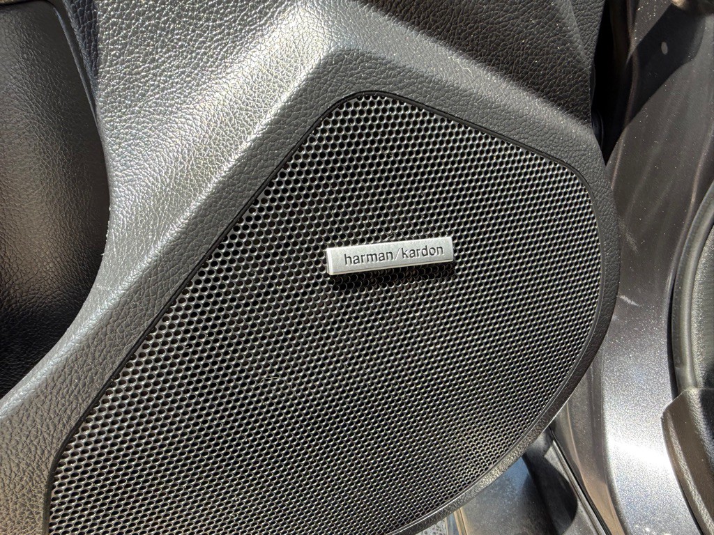 2015 Subaru WRX Image 18