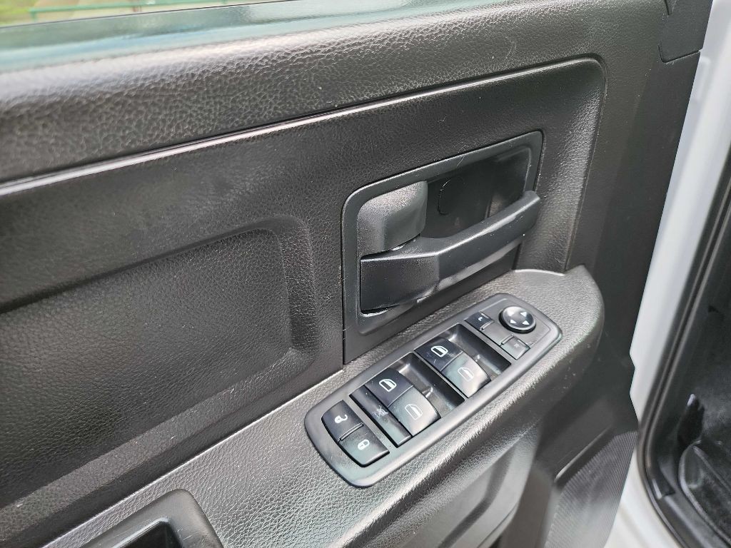 2019 RAM 1500 Image 15