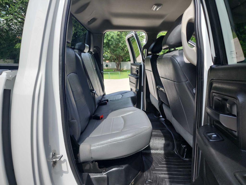 2019 RAM 1500 Image 25