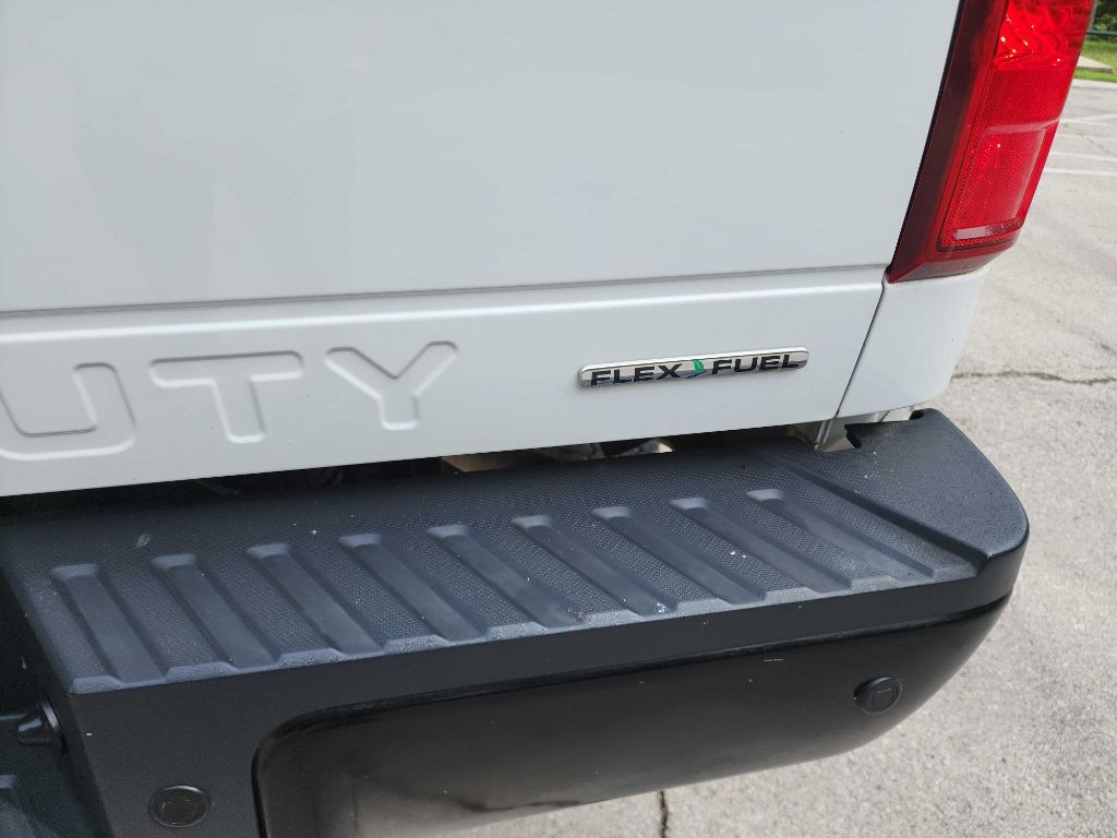 2015 Ford F-250 Image 7