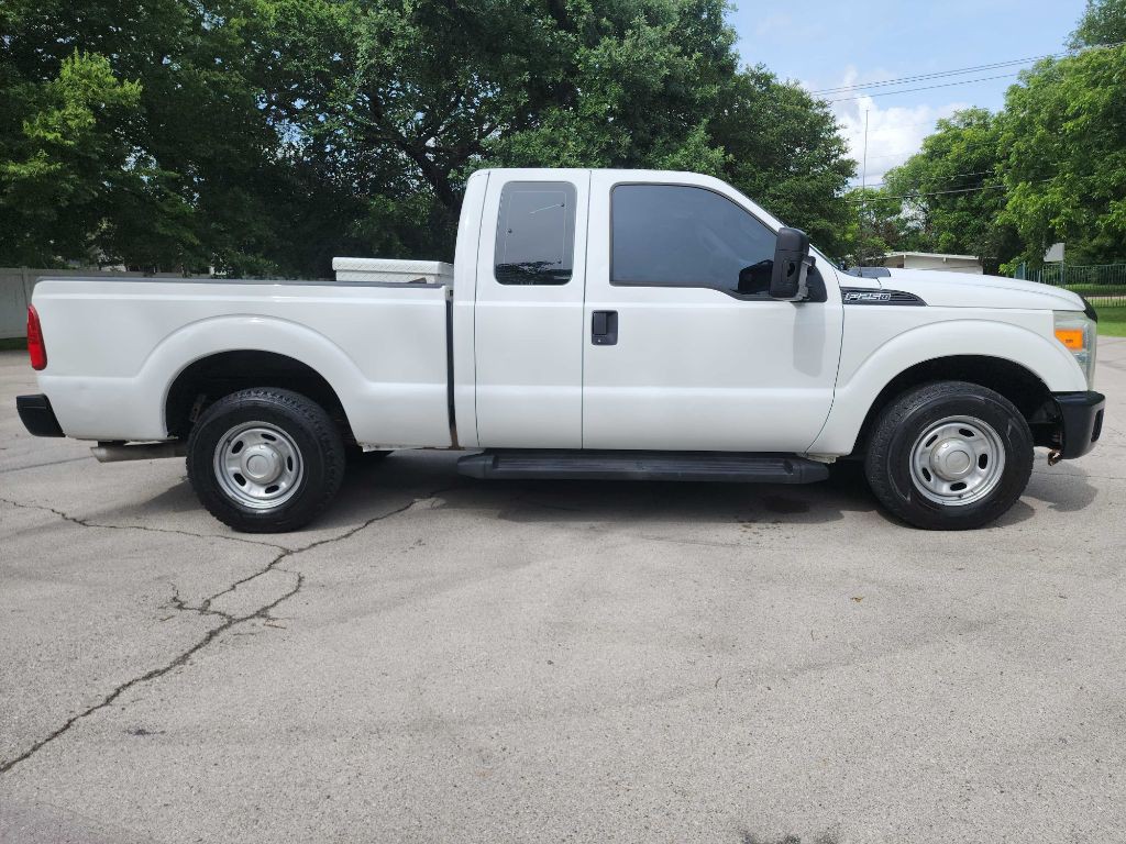 2015 Ford F-250 Image 11