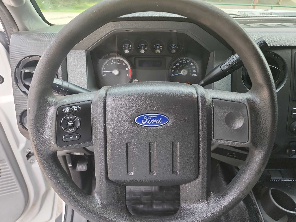 2015 Ford F-250 Image 14