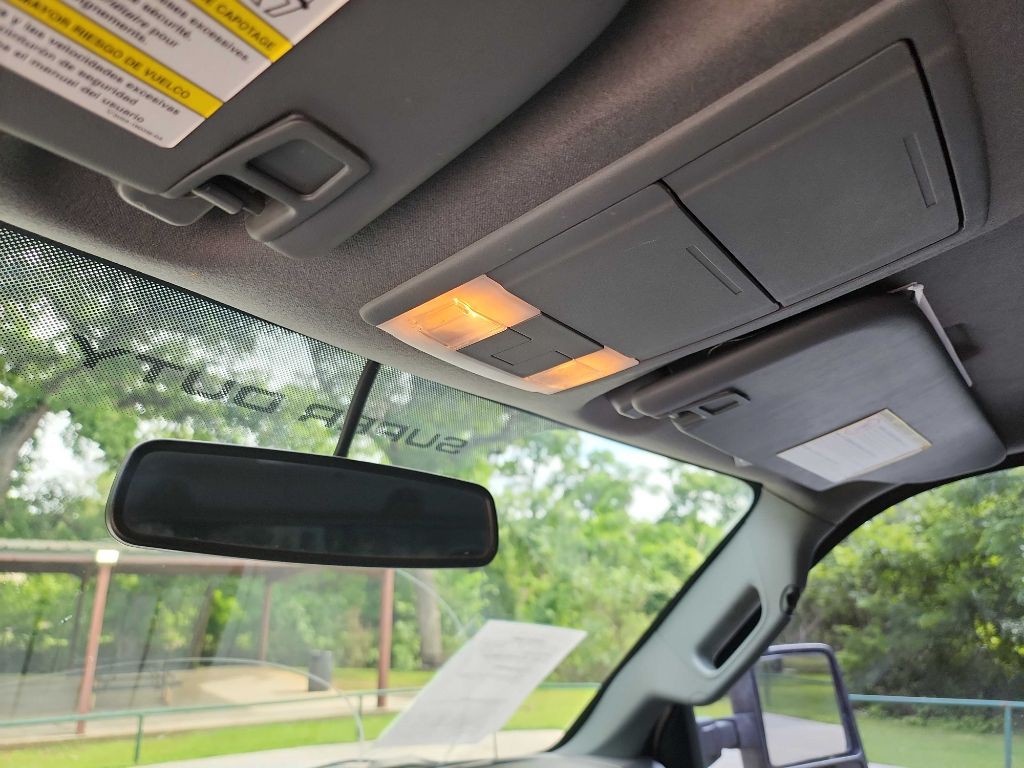 2015 Ford F-250 Image 16