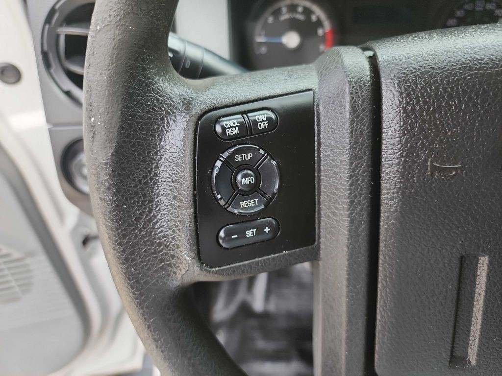 2015 Ford F-250 Image 17