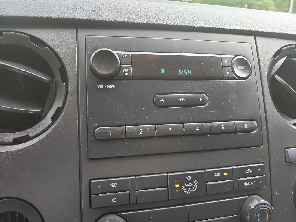 2015 Ford F-250 Image 19