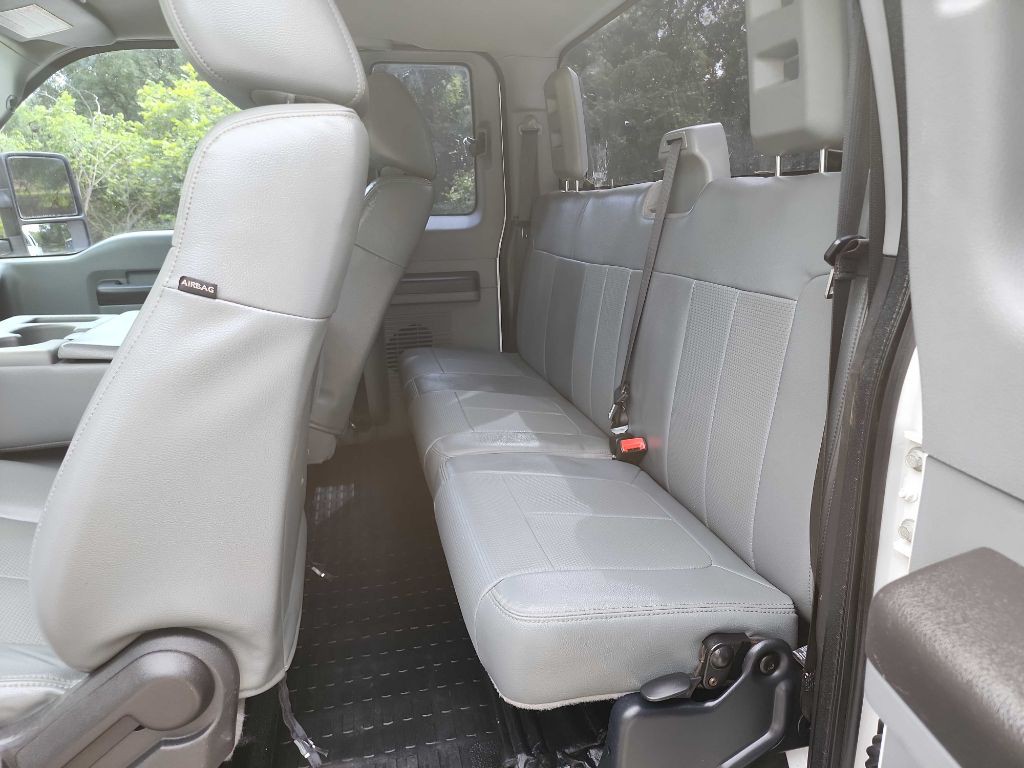 2015 Ford F-250 Image 23