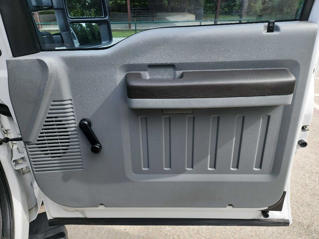 2015 Ford F-250 Image 26