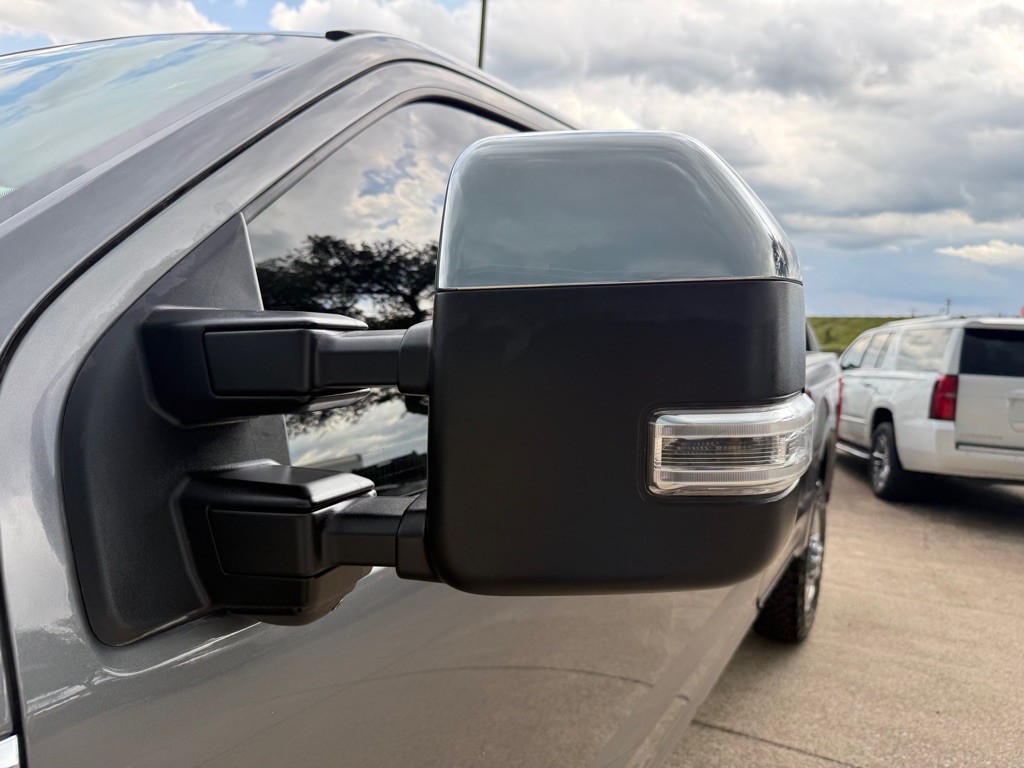 2022 Ford F-350 Image 11
