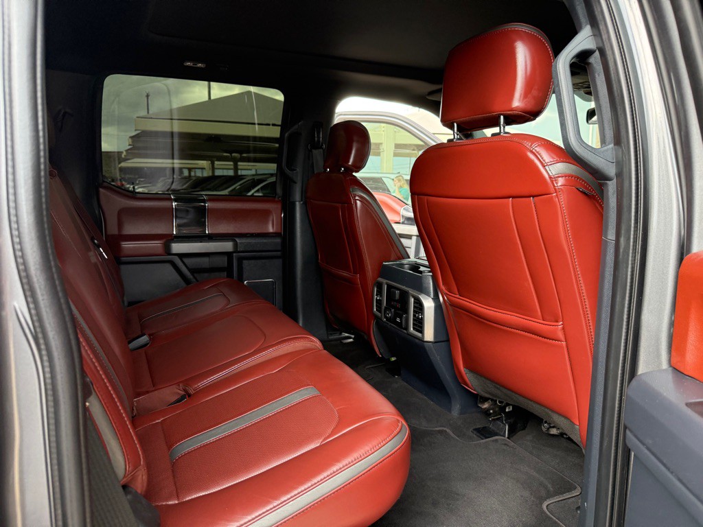 2022 Ford F-350 Image 17