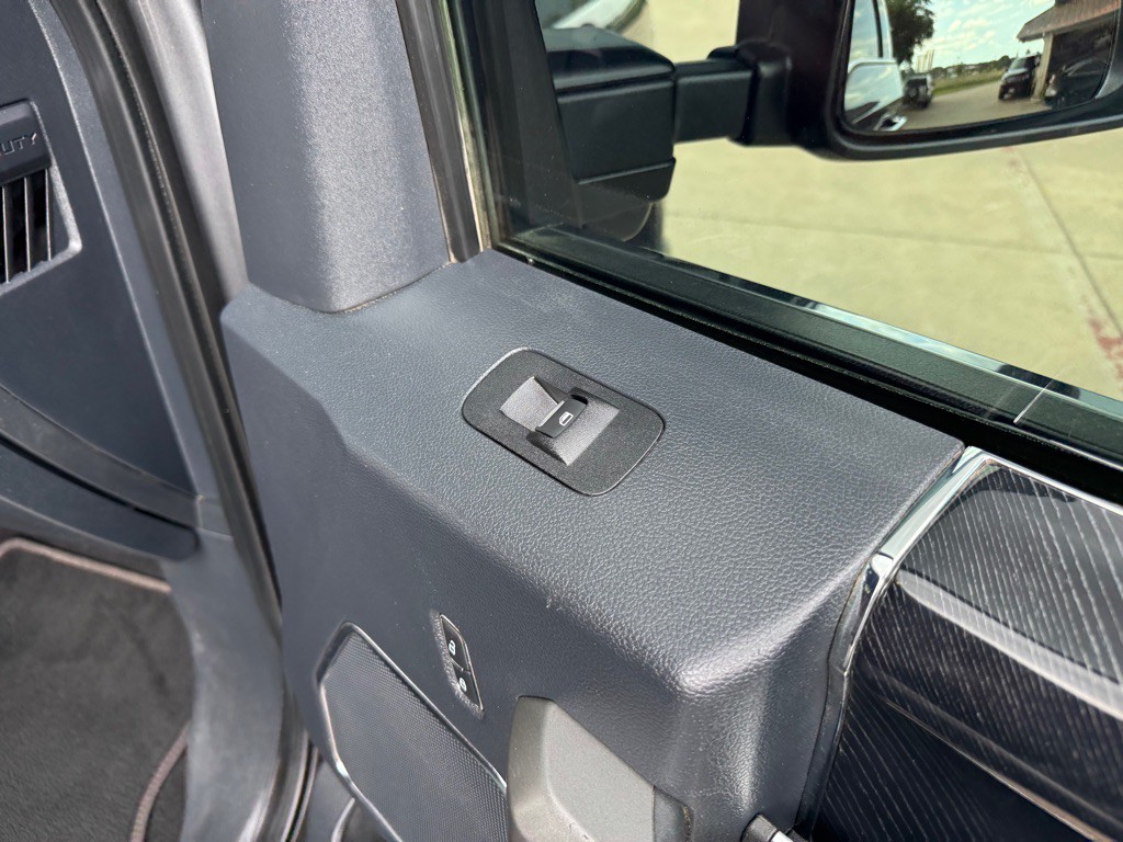 2022 Ford F-350 Image 27