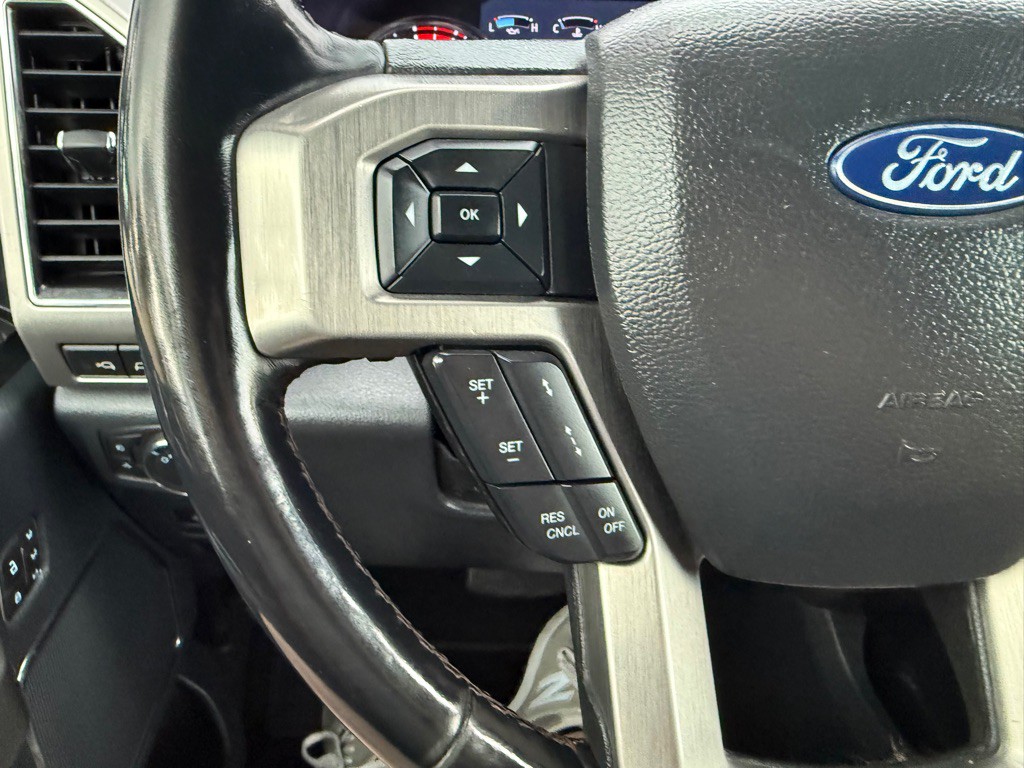 2022 Ford F-350 Image 29