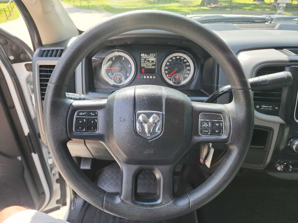 2016 RAM 3500 Image 19