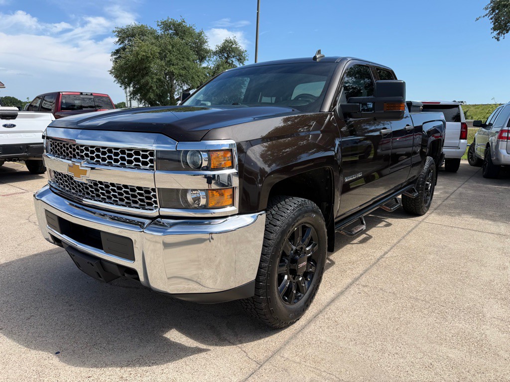 2019 Chevrolet Silverado 1500 Image 3